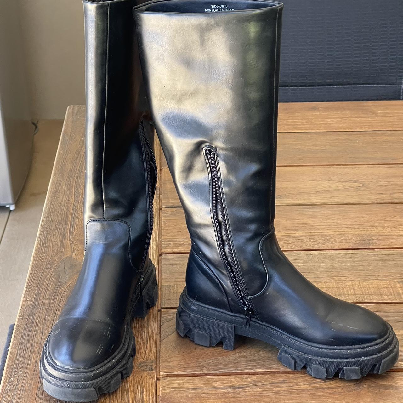 Glassons knee high chunky black boots, worn once Depop