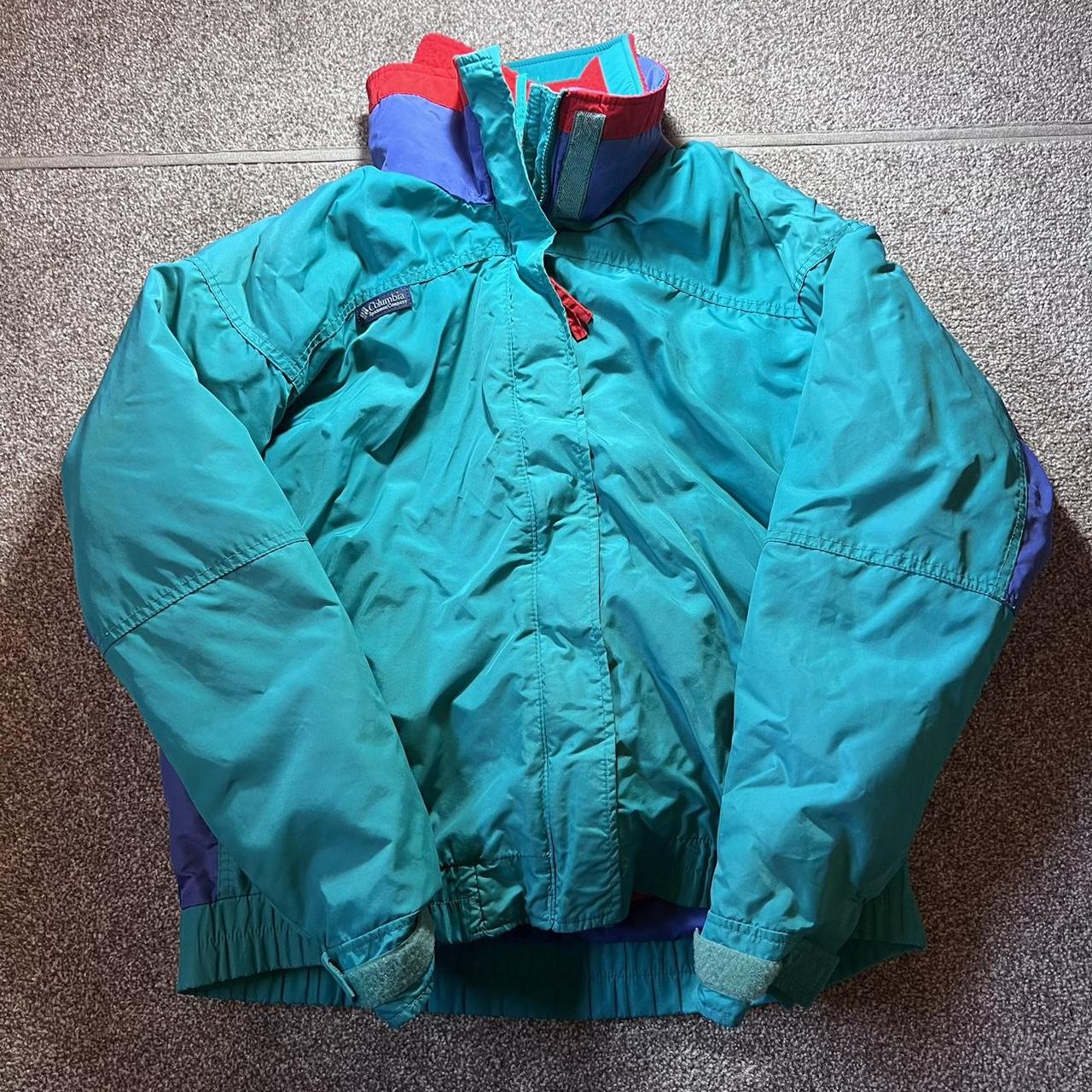 90s Columbia radial sleeve jacket Size women’s XL... - Depop