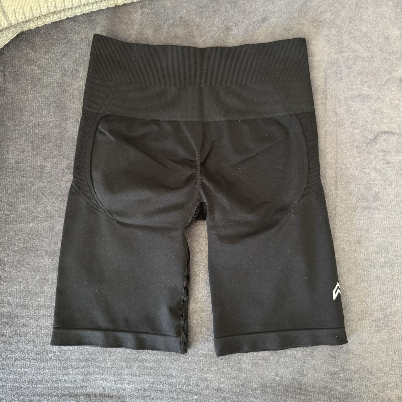 item listed by caliscloset99
