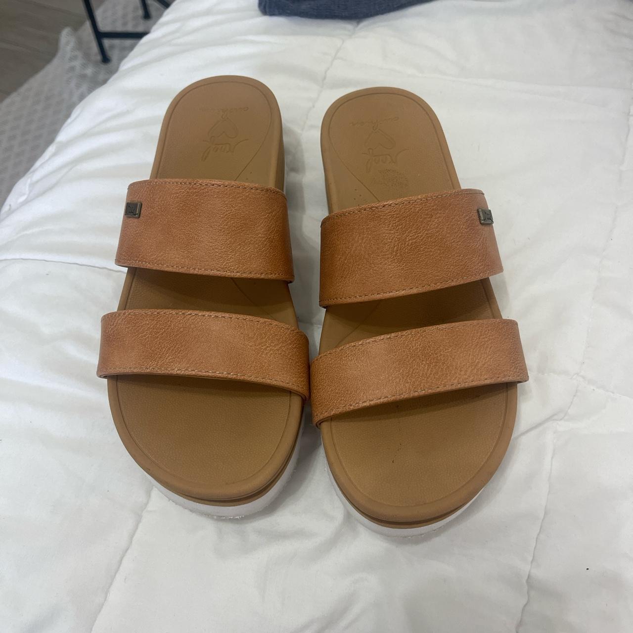 6pm reef sandals