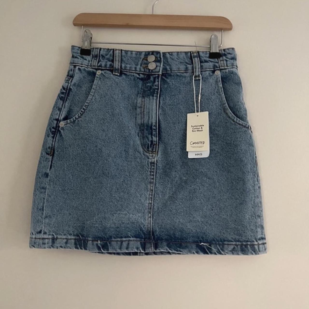 Mango denim skirt BNWT Size S - Depop