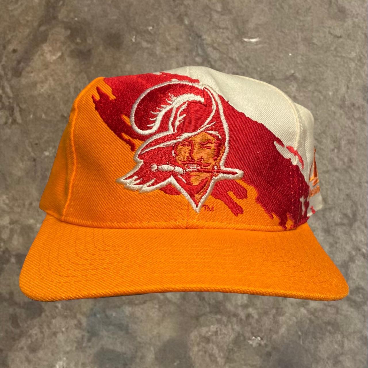 Vintage 90s Tampa Bay Buccaneers SnapBack Hat Logo 7