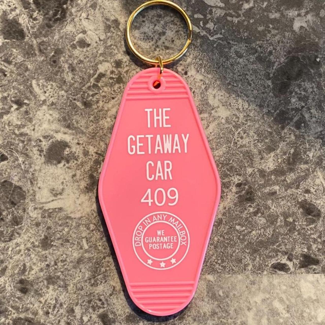 Taylor Swift Getaway Car Motel Keychain