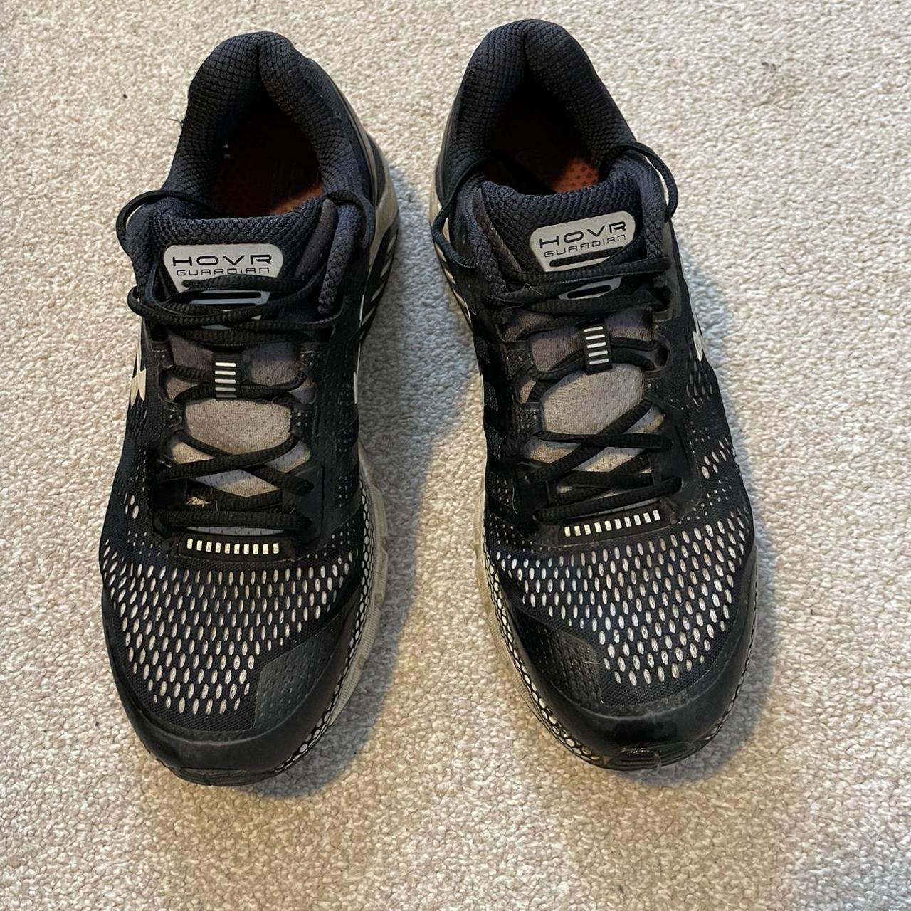 Hovr connected deals running shoes