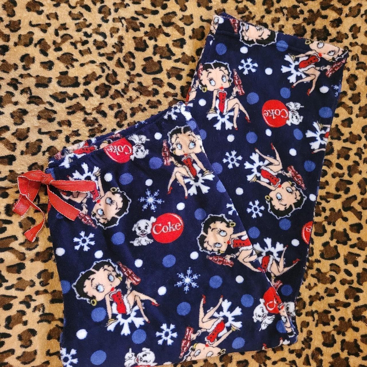 item listed by fallen_angel_thrifts