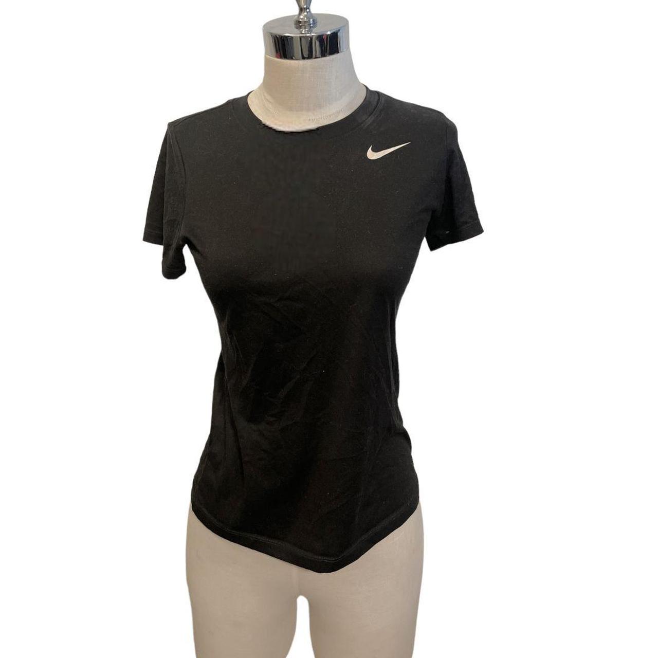 womens the nike tee