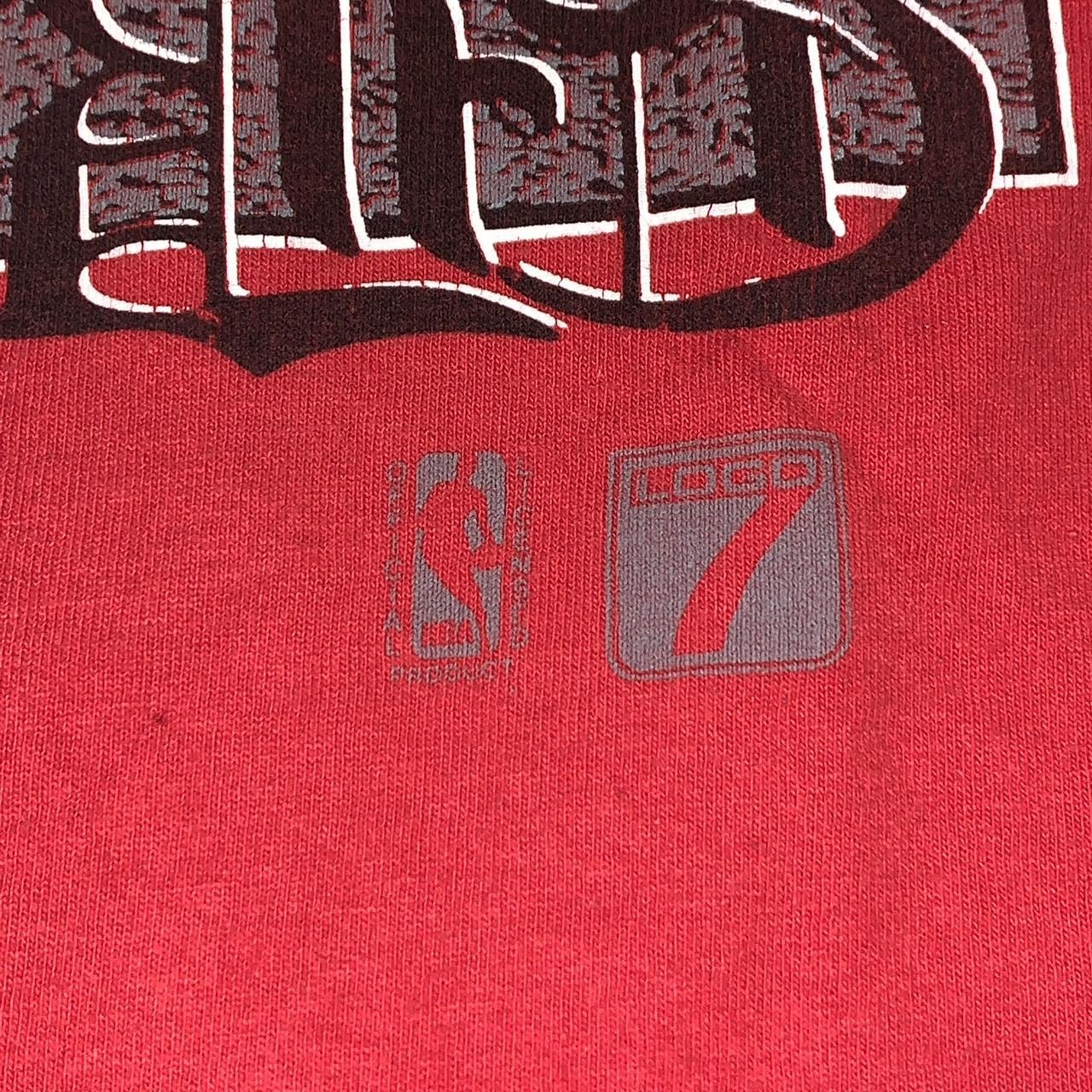 Y2K Chicago Bulls Shirt Logo 7 Tag Size - Depop