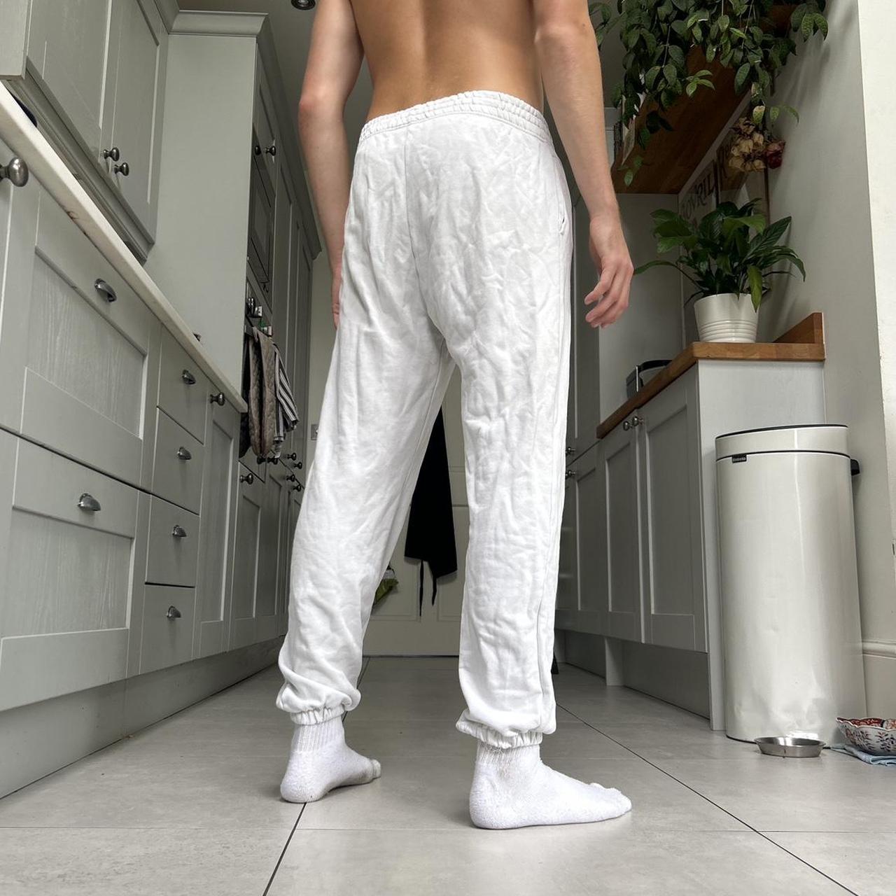 mens black and white nike joggers