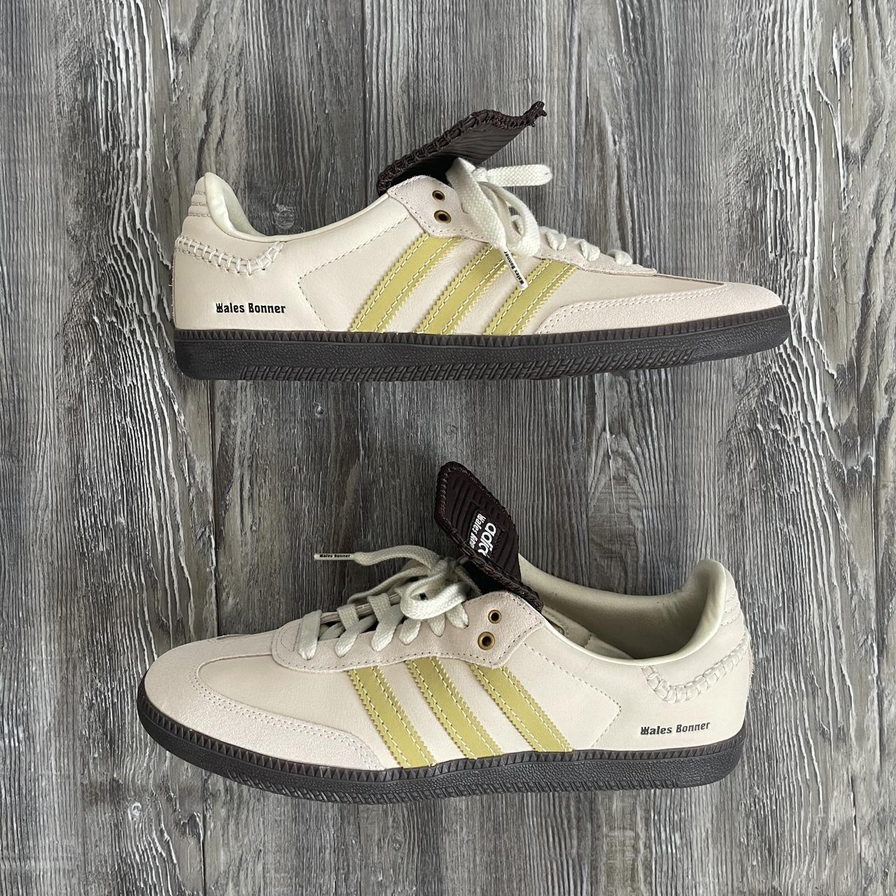 Adidas Men's Cream and Brown Trainers | Depop