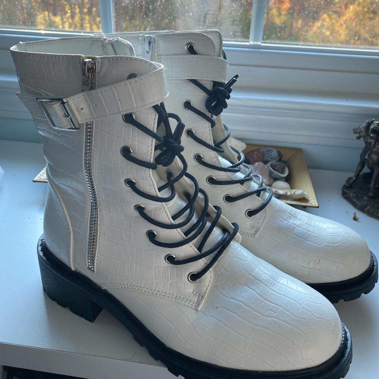 Catherine hotsell malandrino boots