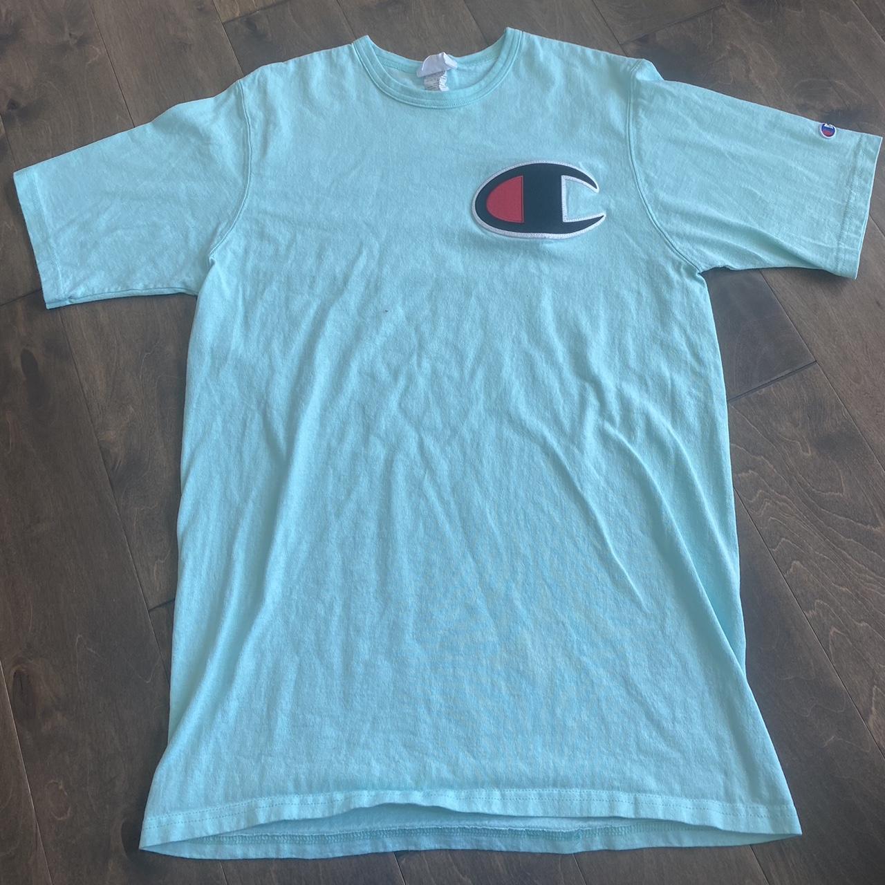 Champion big 2025 c shirt