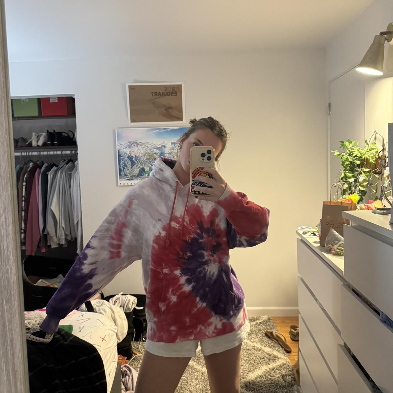 TNA cozy af tie dye hoodie size 2 I think out of 3