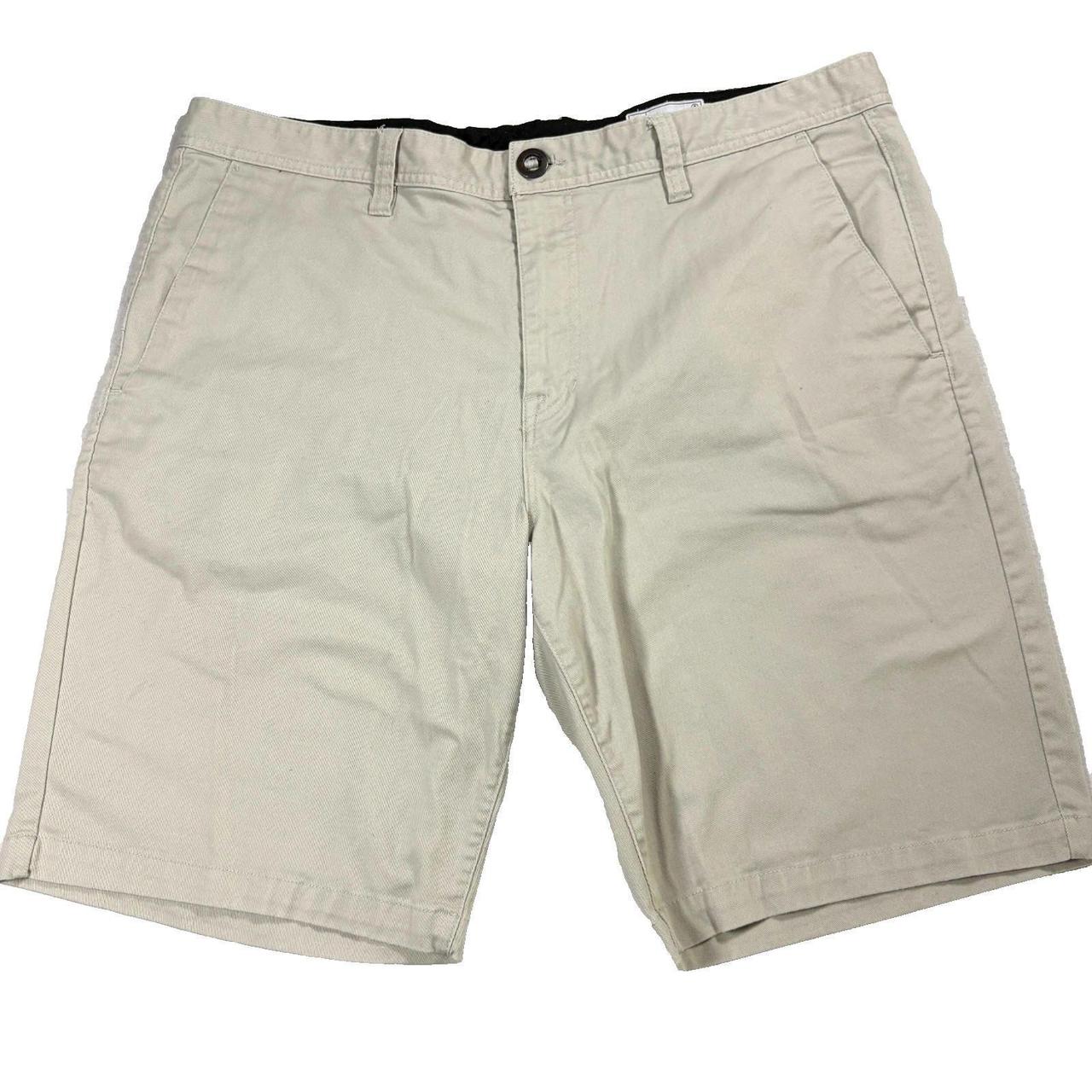 Volcom Men's Shorts - Cream - 40" – Volcom Chino … - image 1