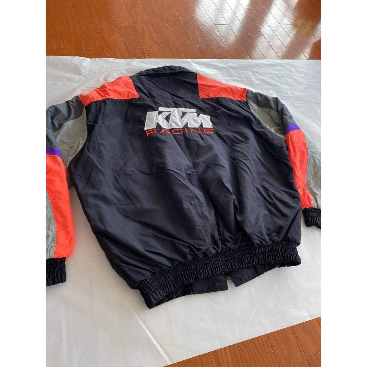 最終値下げ　KTM Racing 　 ジャケット　本革 　Mサイズ レプリカ KTM Racing ジャケット 本革 Mサイズ レプリカ - バイクウエア/装備特別