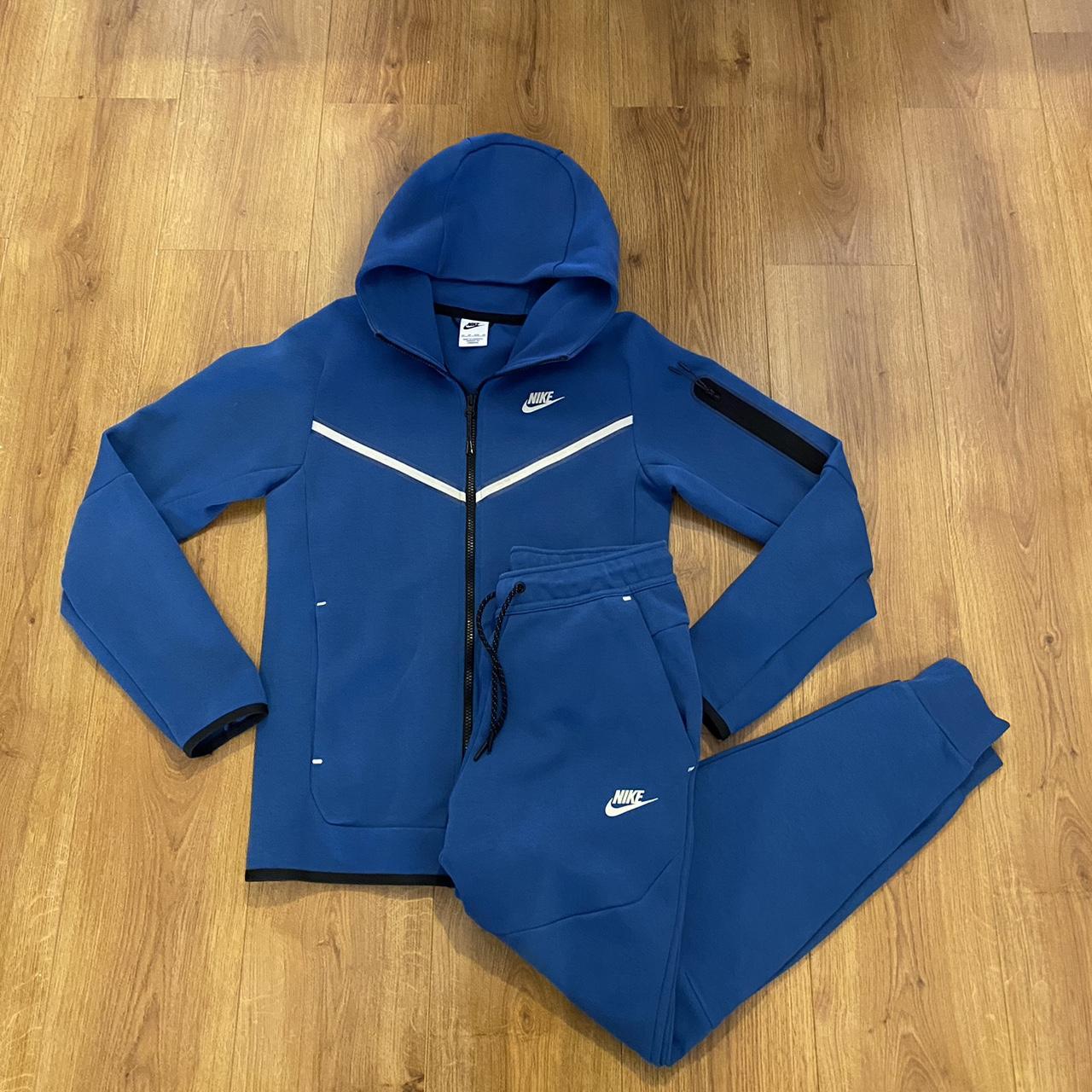 Nike Men's Blue and White Hoodie | Depop