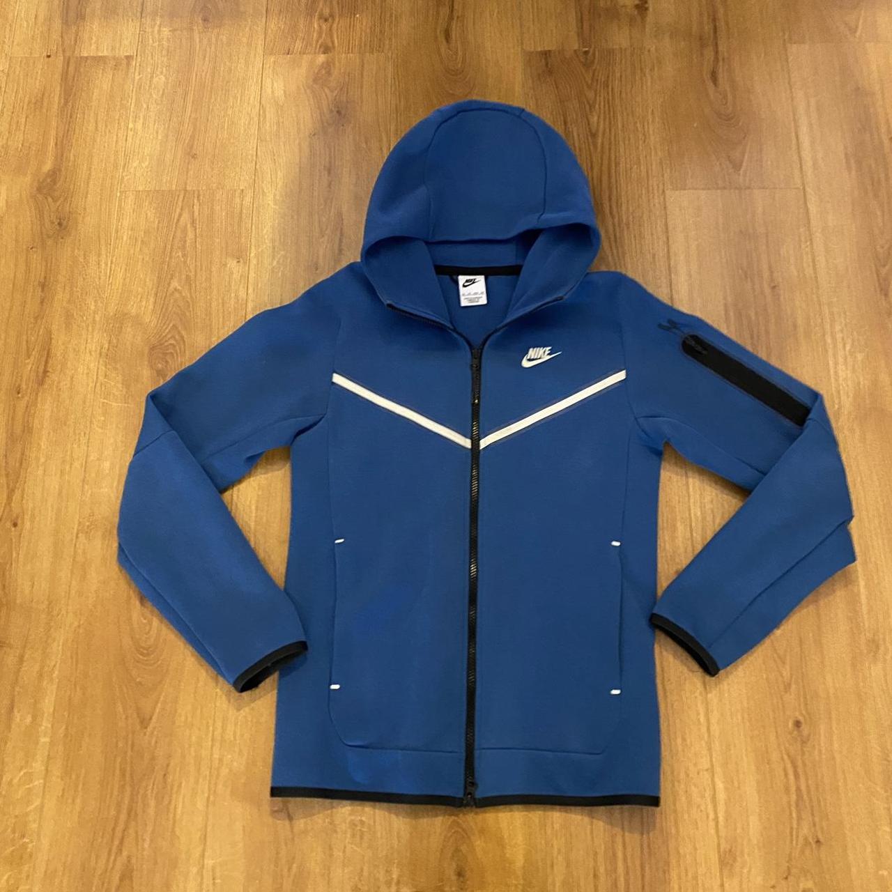 Nike Men's Blue and White Hoodie | Depop