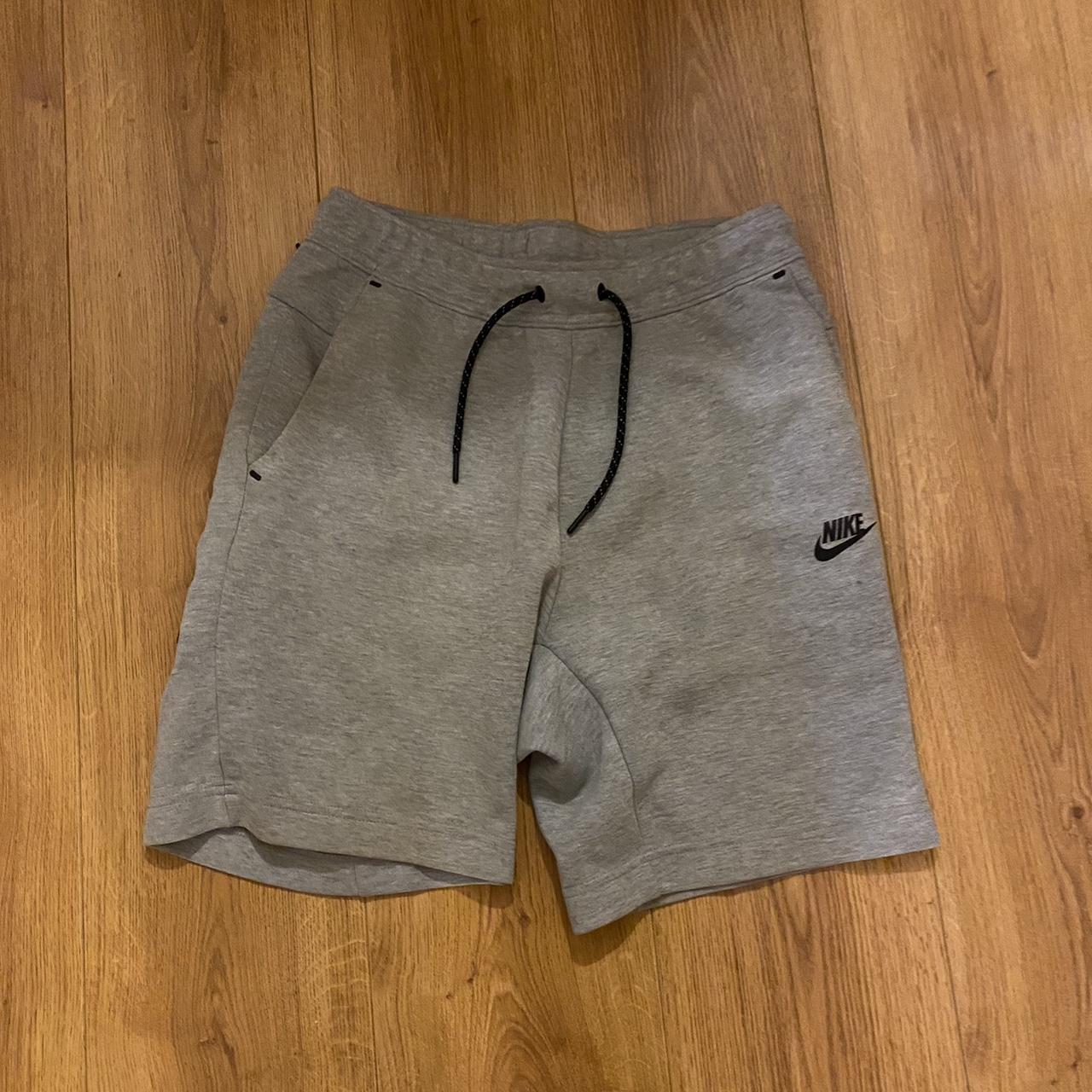 Nike Men's Grey Shorts | Depop