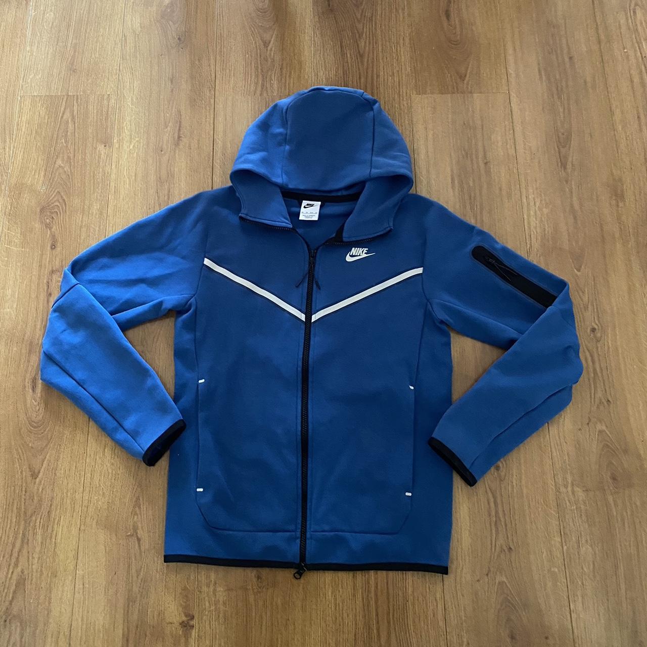 Nike Men's Blue and White Hoodie | Depop