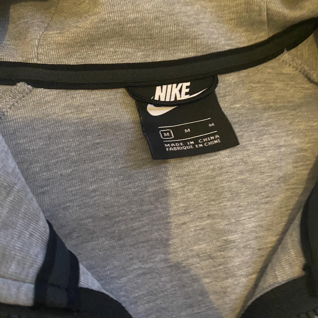 grey nike fleece tracksuit