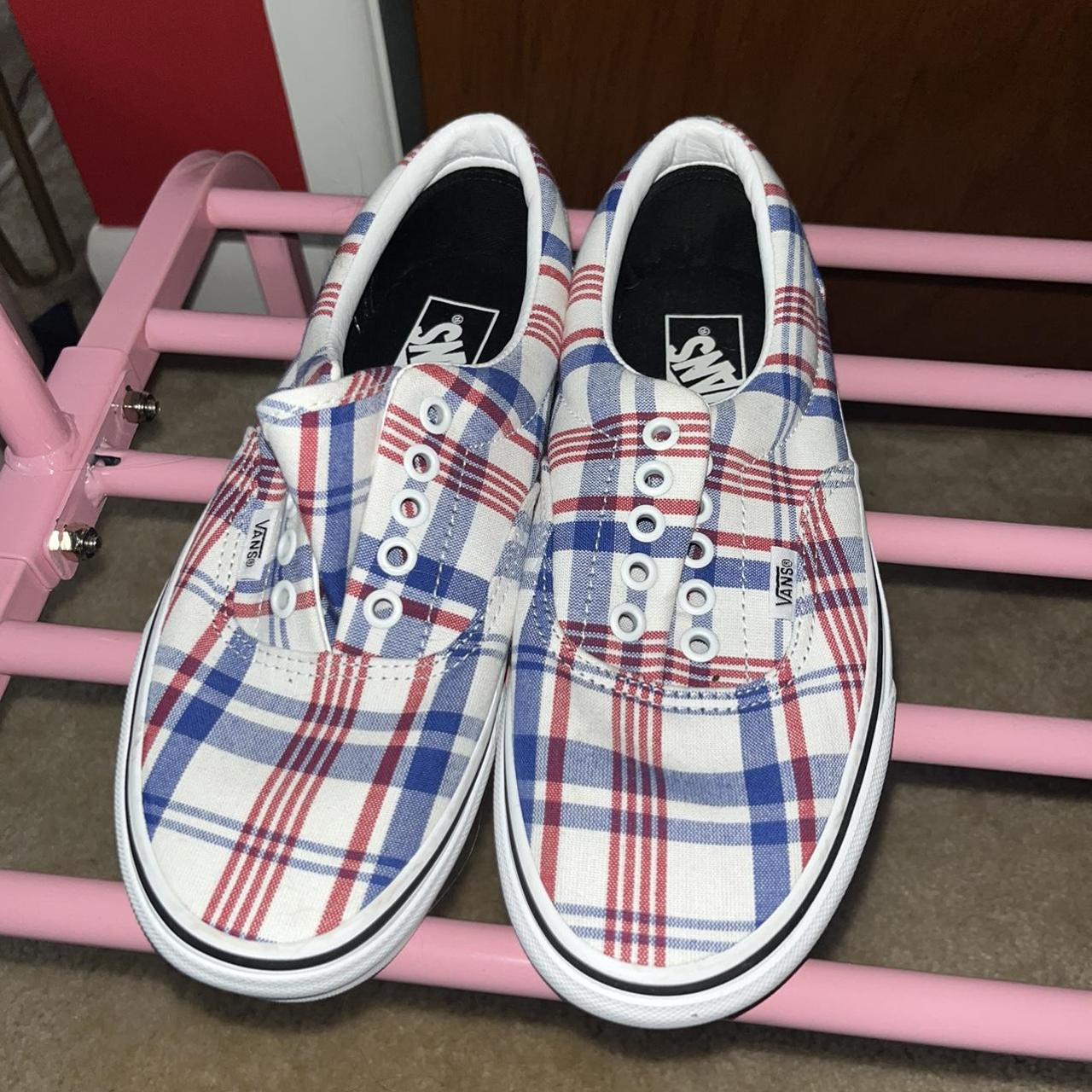 Pink checkered outlet lace up vans