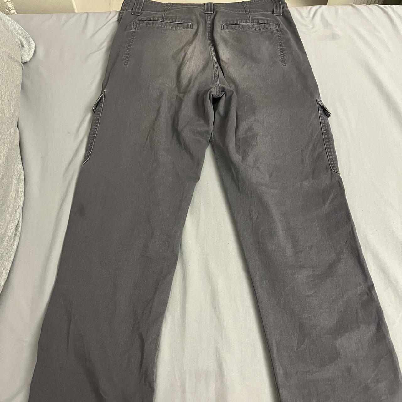 Wrangler Men's Grey and Silver Trousers (3)