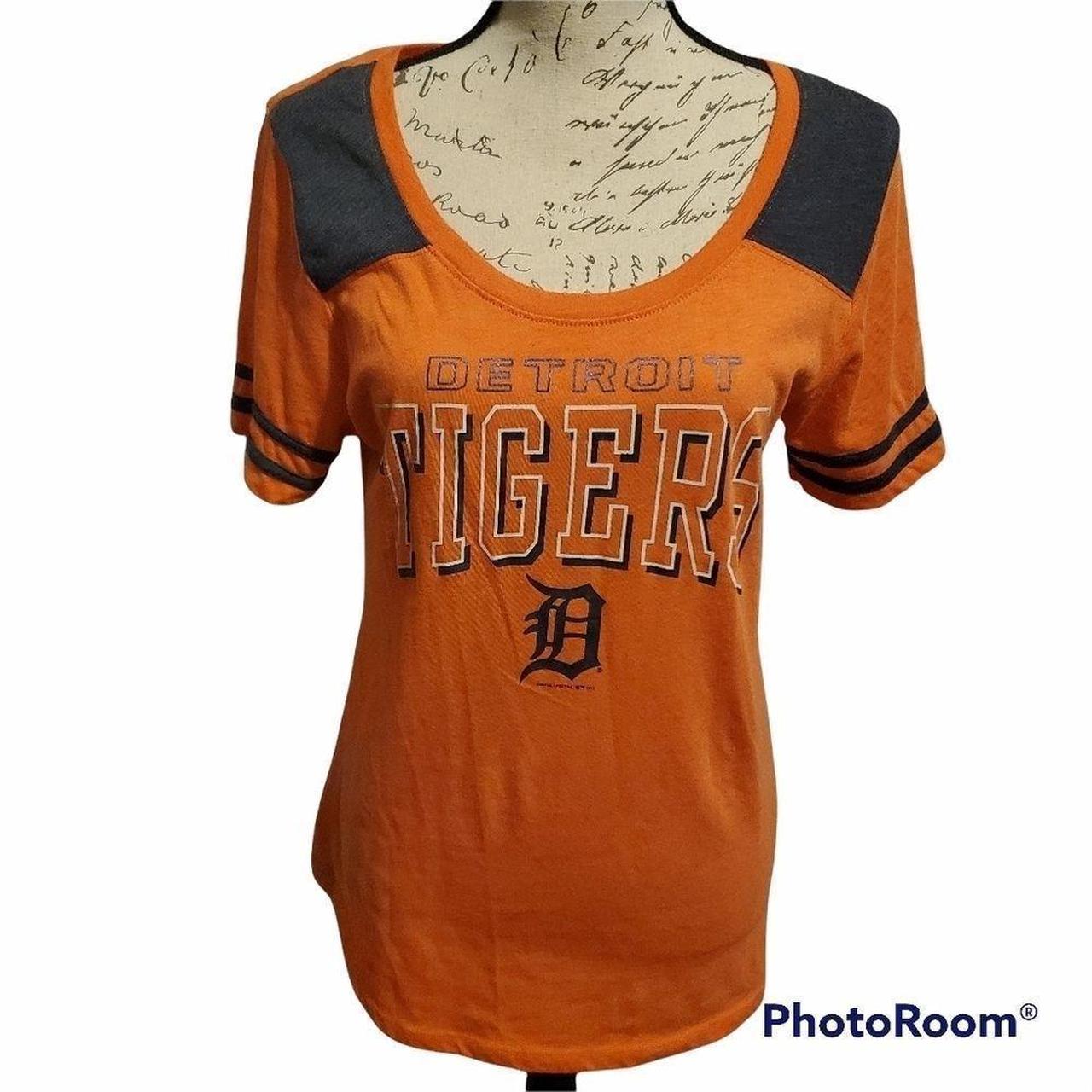 Ladies Detroit Tigers Shirt from Genuine Merchandise - Depop