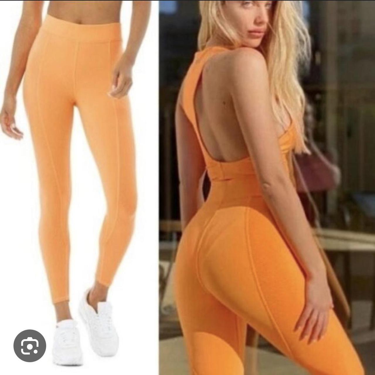 Alo Yoga set in Neon Apricot - Size Small Repop. | Depop