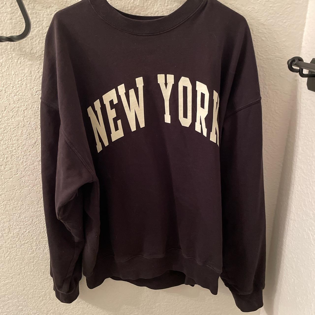 Brandy Melville Women's Black Sweatshirt | Depop