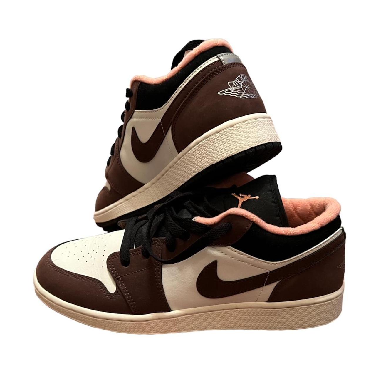 air jordan 1 low mocha - Depop