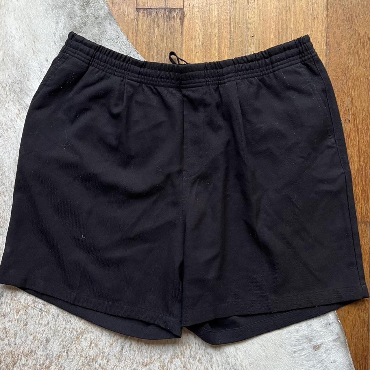 Weekday mens wide boxy shorts in black Size M - Depop