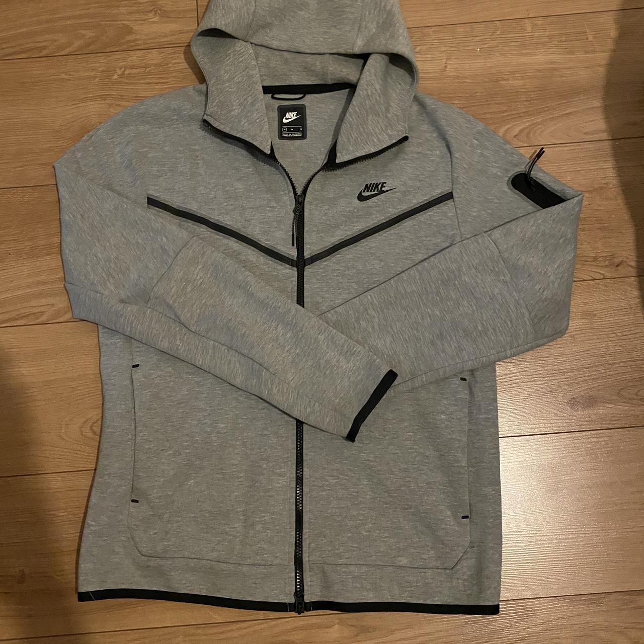 mens tech fleece grey