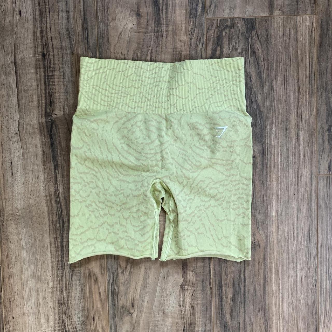 Gymshark Women's Shorts Yellow S – Gymshark Adapt Animal