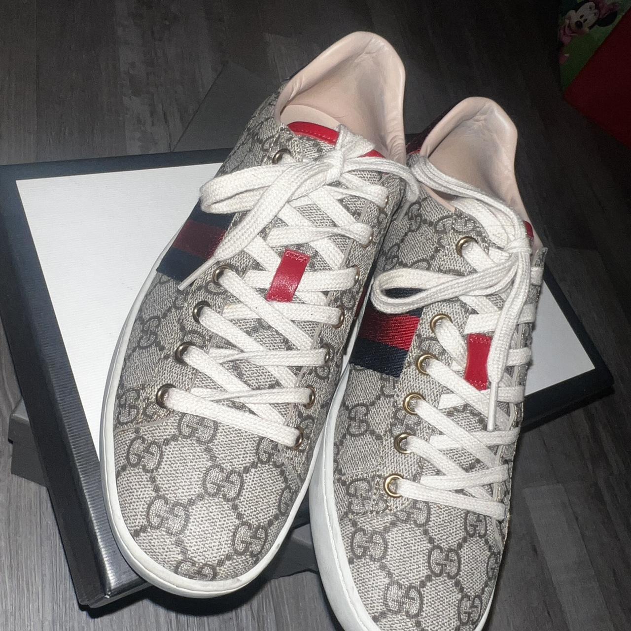 Gucci Soho sneakers in grey and Depop