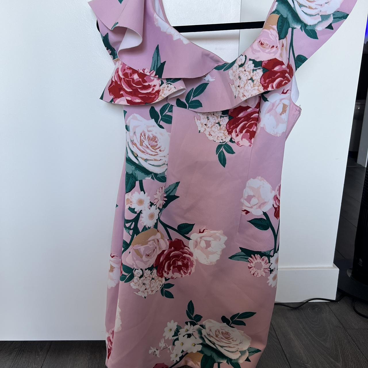 Guess pink 2025 floral dress