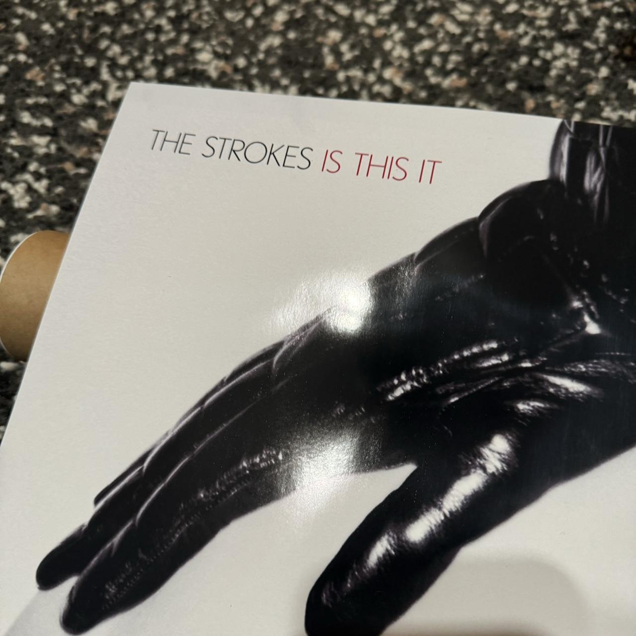 【シュリンク未開封】THE STROKES IS THIS IT レコード Amazon.co.jp: Is This It [Analog]: ミュージック