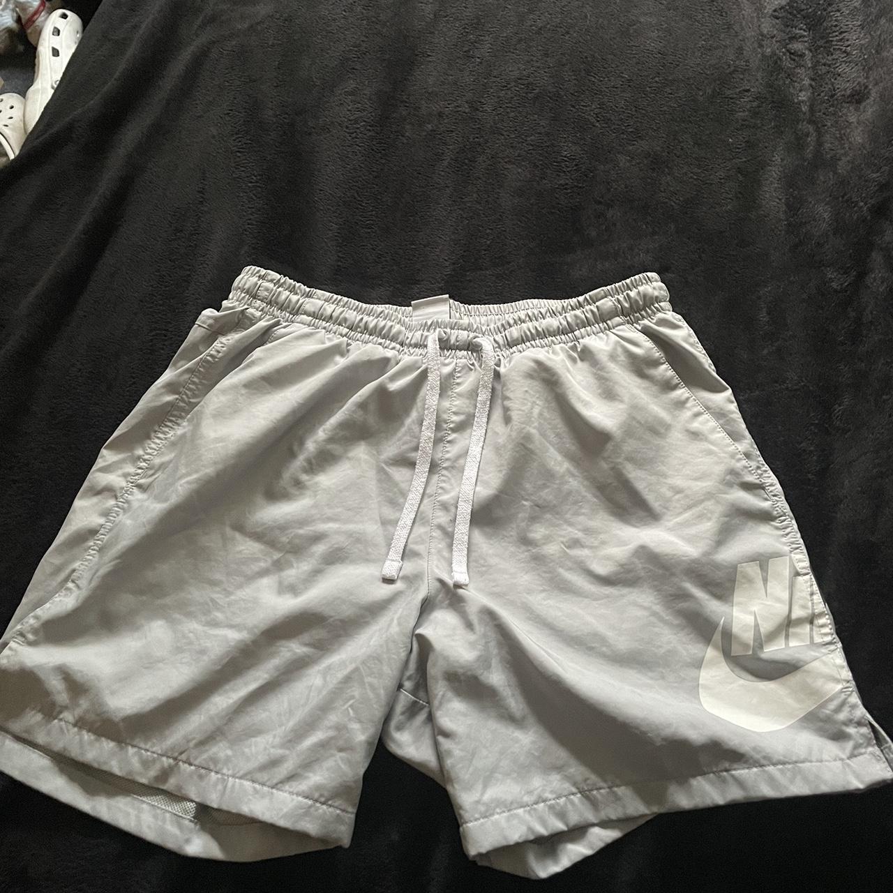 mens nike grey running shorts