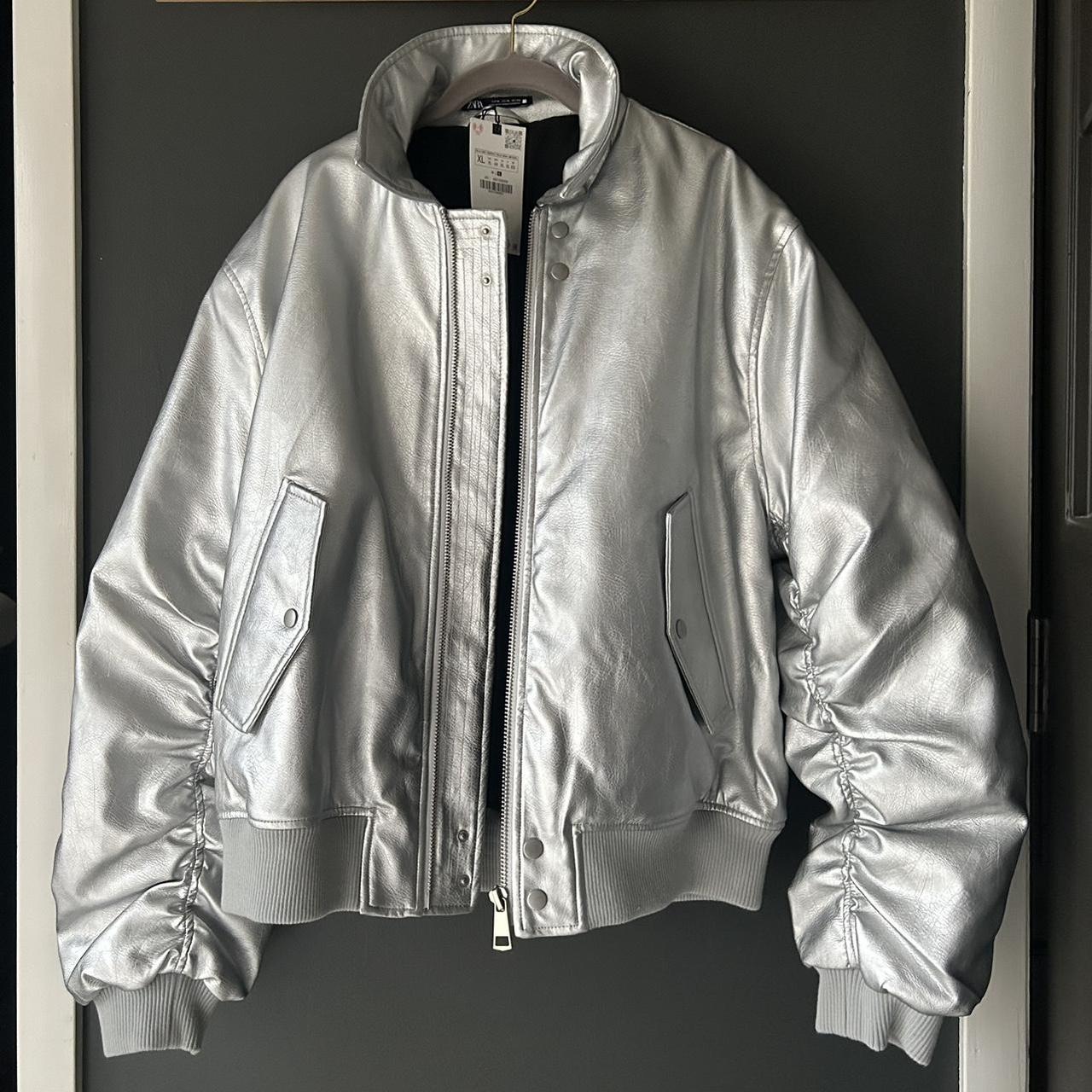 Silver bomber outlet jacket zara