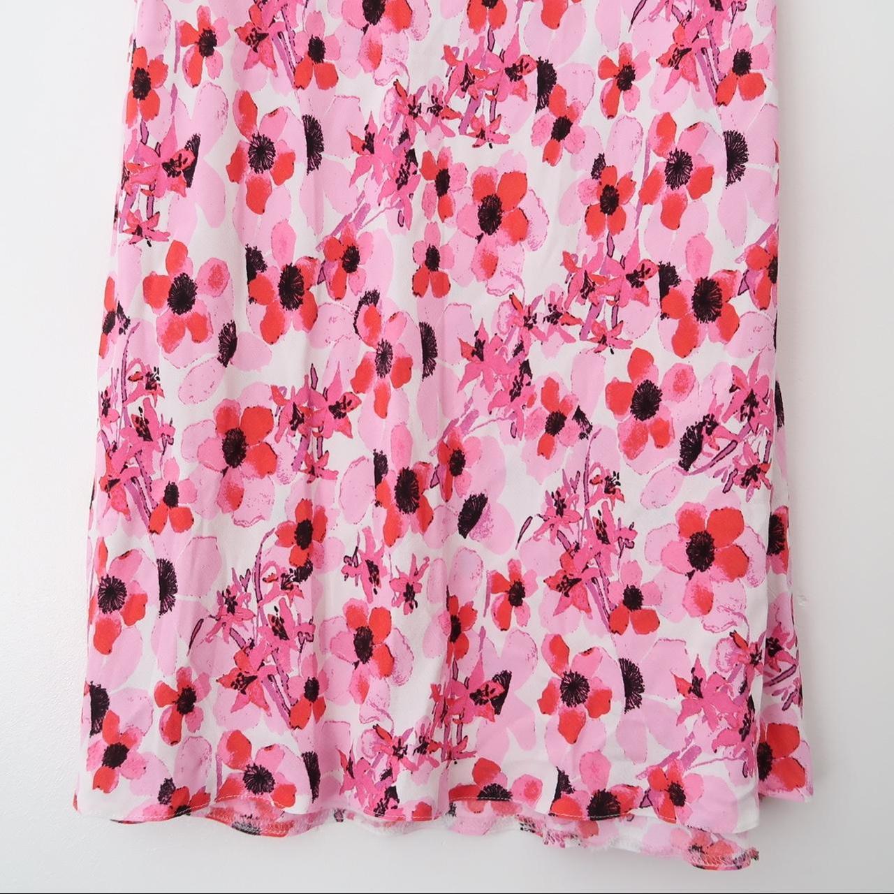 Women's Pink Skirt | Depop