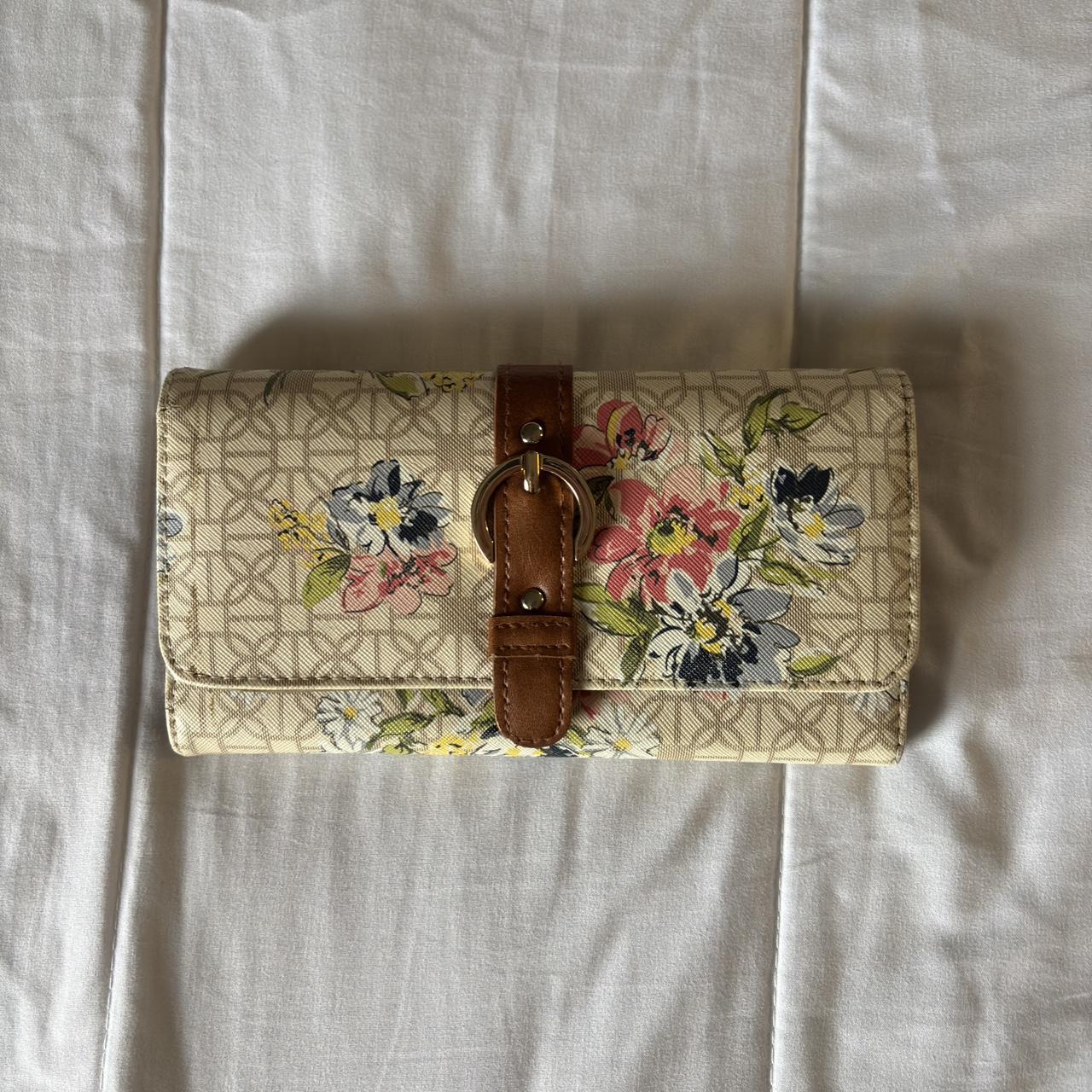item listed by k3llsclothes