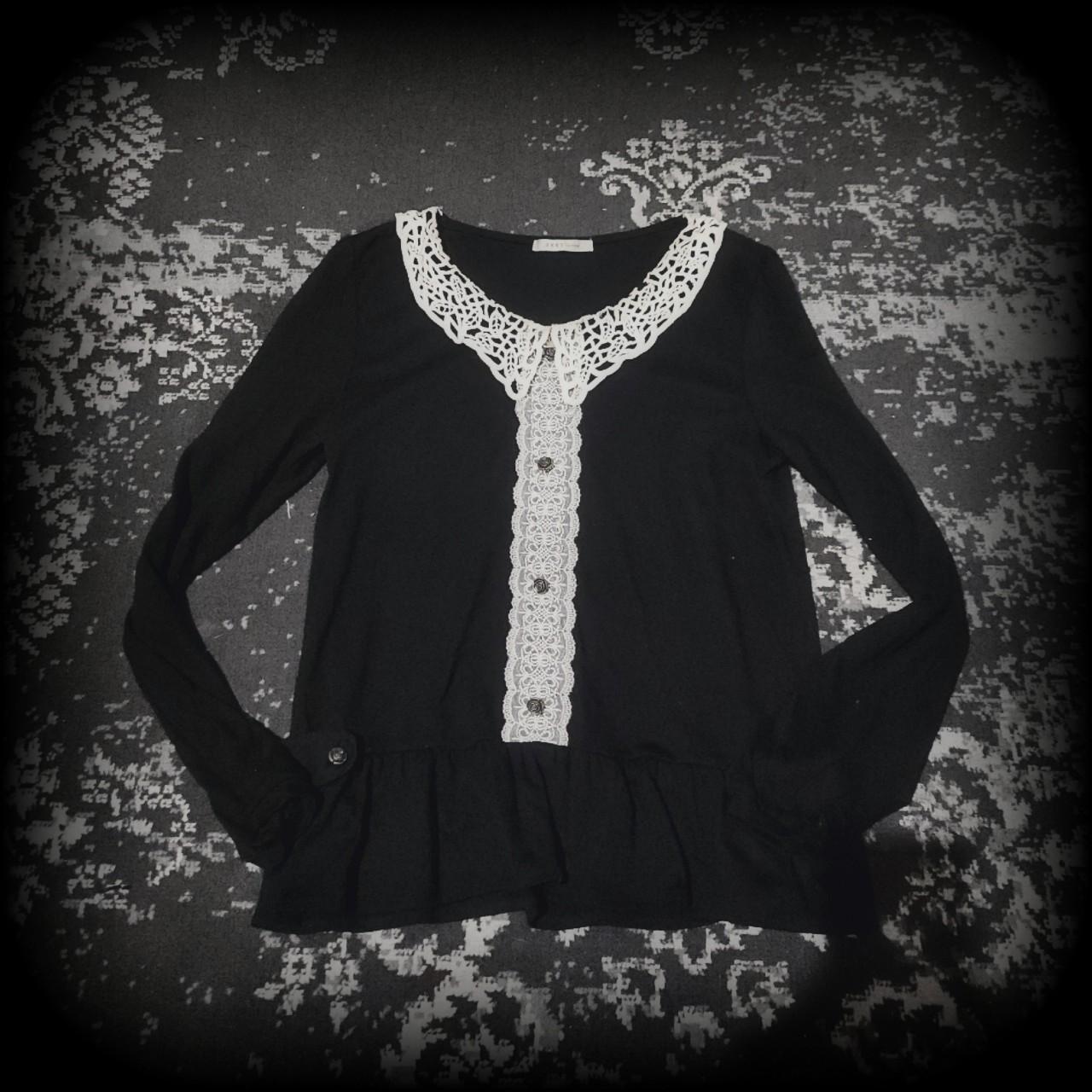 item listed by marionetteatelier