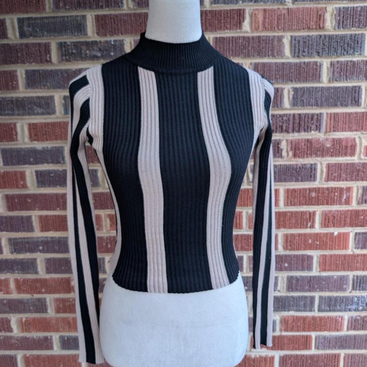 Source Unknown Women's Crop top - Black/Cream - S… - image 1