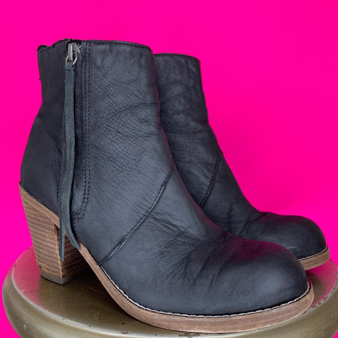 dolce vita black leather booties