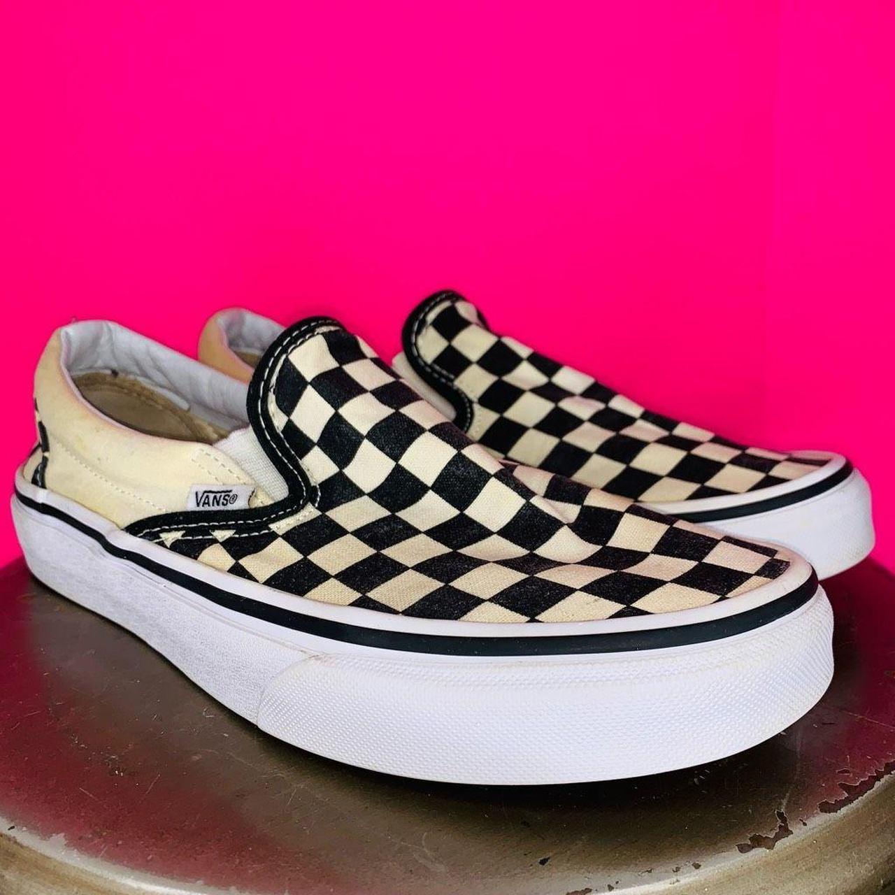 VANS BLACK CREAM CHECKERED SLIP ON LOW TOP SNEAKER