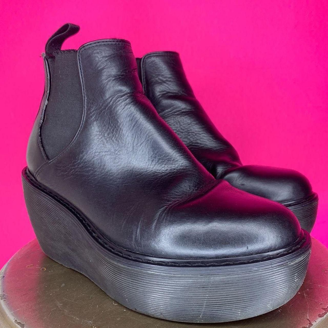 Dr martens store aerial chelsea boot