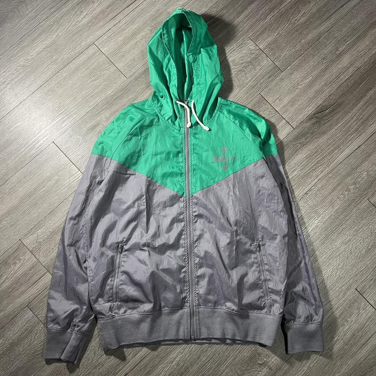 Green and grey nike windbreaker best sale