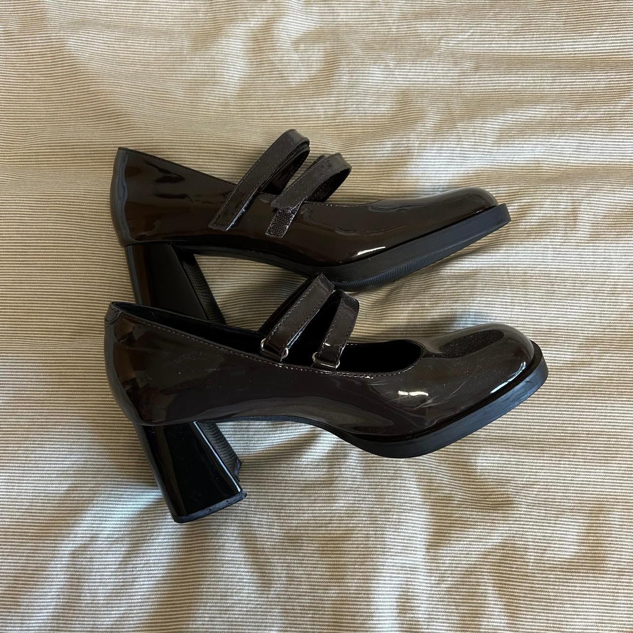 item listed by rolliepolliedotcom