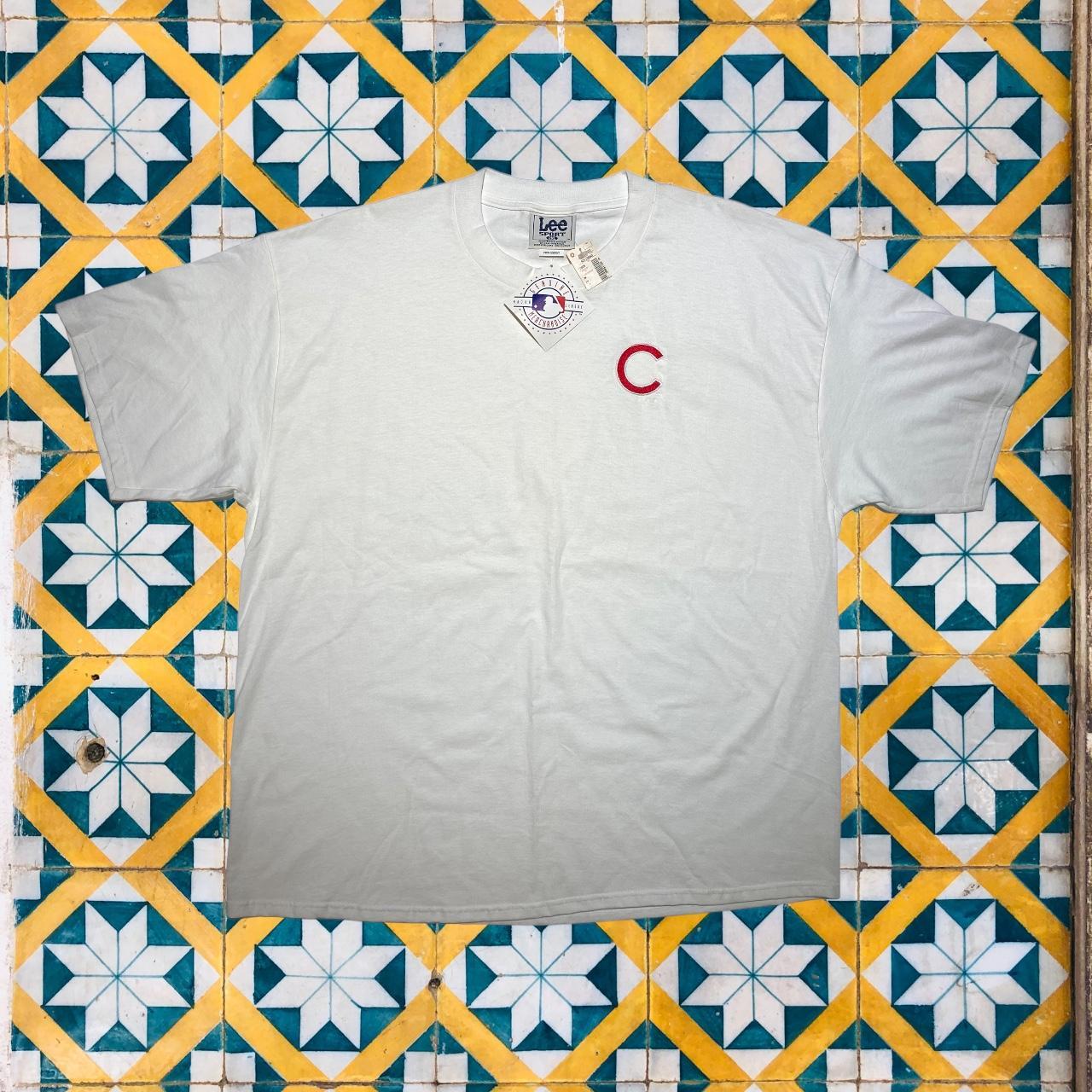 Wright & Ditson Chicago Cubs T-Shirt. Size XL on - Depop