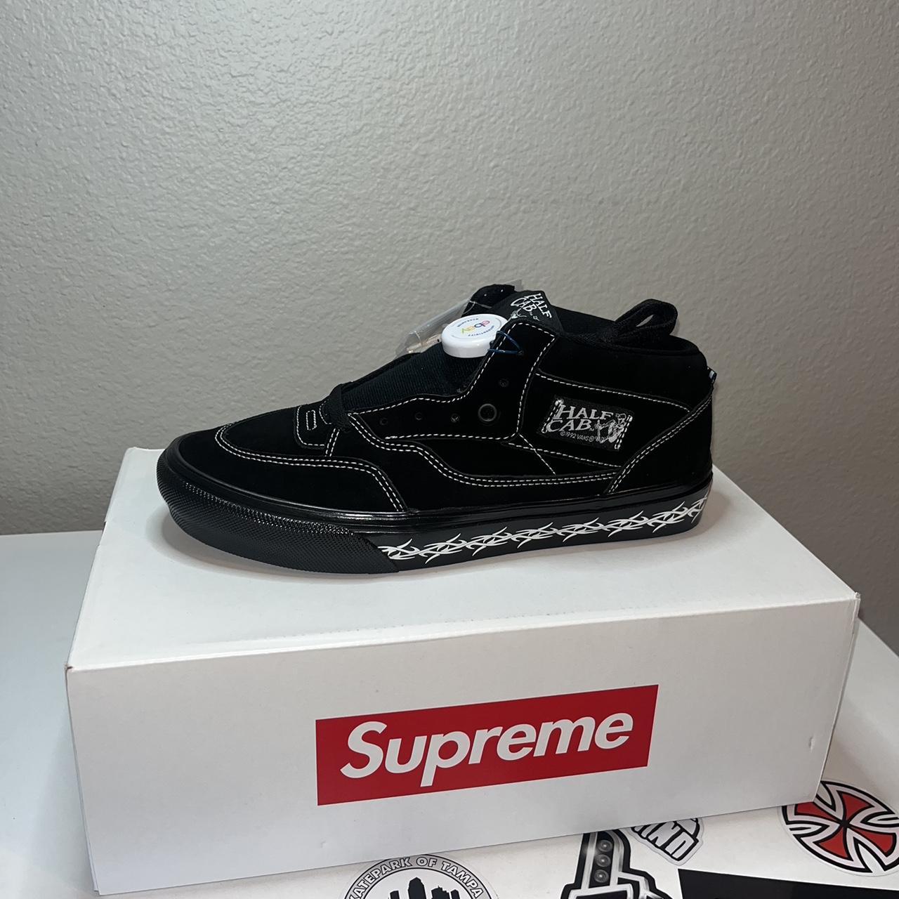 Supreme Vans Black Halfcab pro skate shoes size - Depop