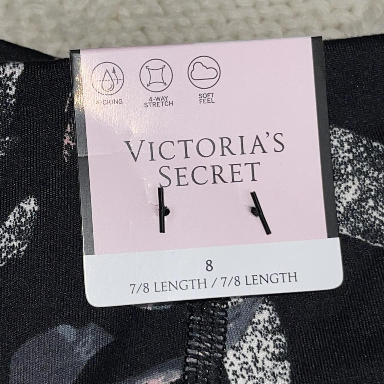 Victoria's Secret incredible essential legging! - Depop