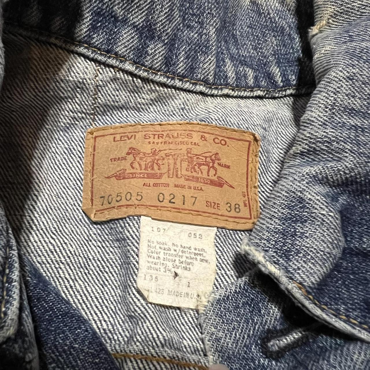 Vintage Levi's Denim Jacket 70505 0217 Size:... - Depop